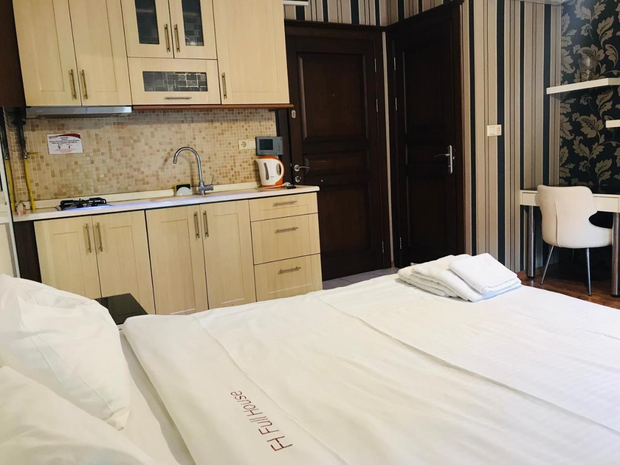 Full House Boutique Hotel Istanboel Buitenkant foto