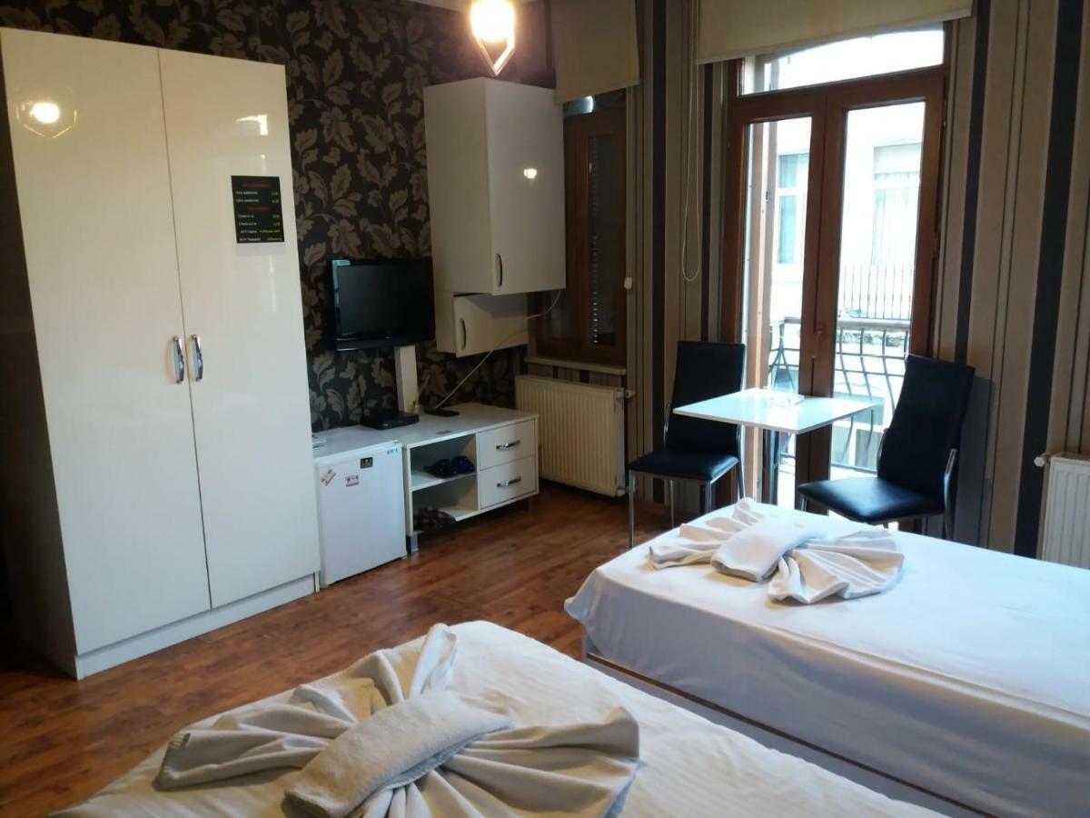 Full House Boutique Hotel Istanboel Buitenkant foto
